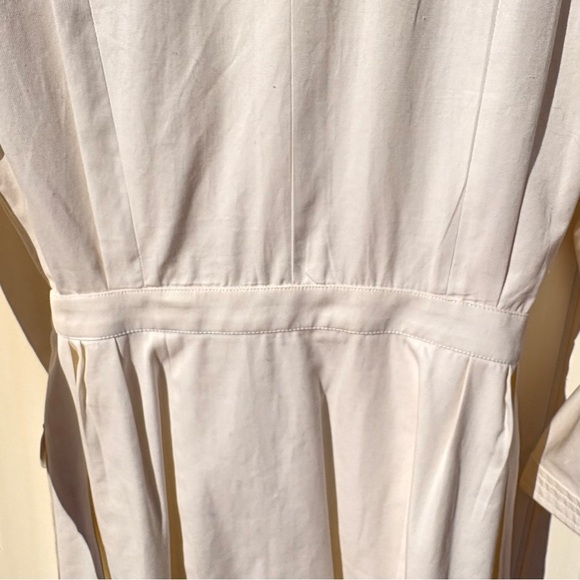 Rare Vintage CHANEL Boutique Ivory Shirt Dress with Gold Medallion Buttons - Picture 12 of 13